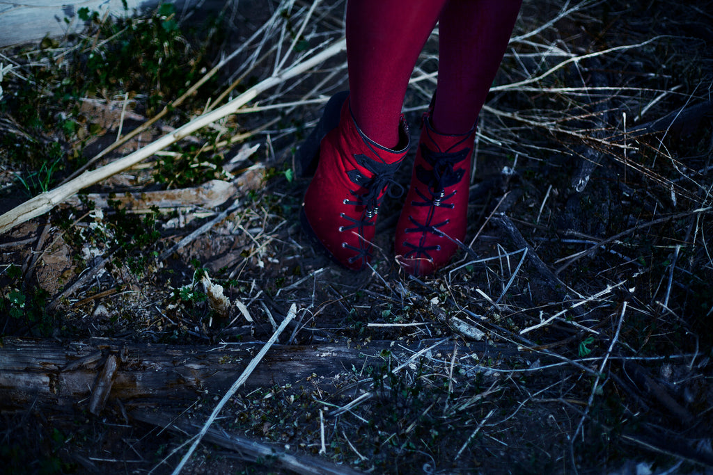 Bear Shoes by imustbedead